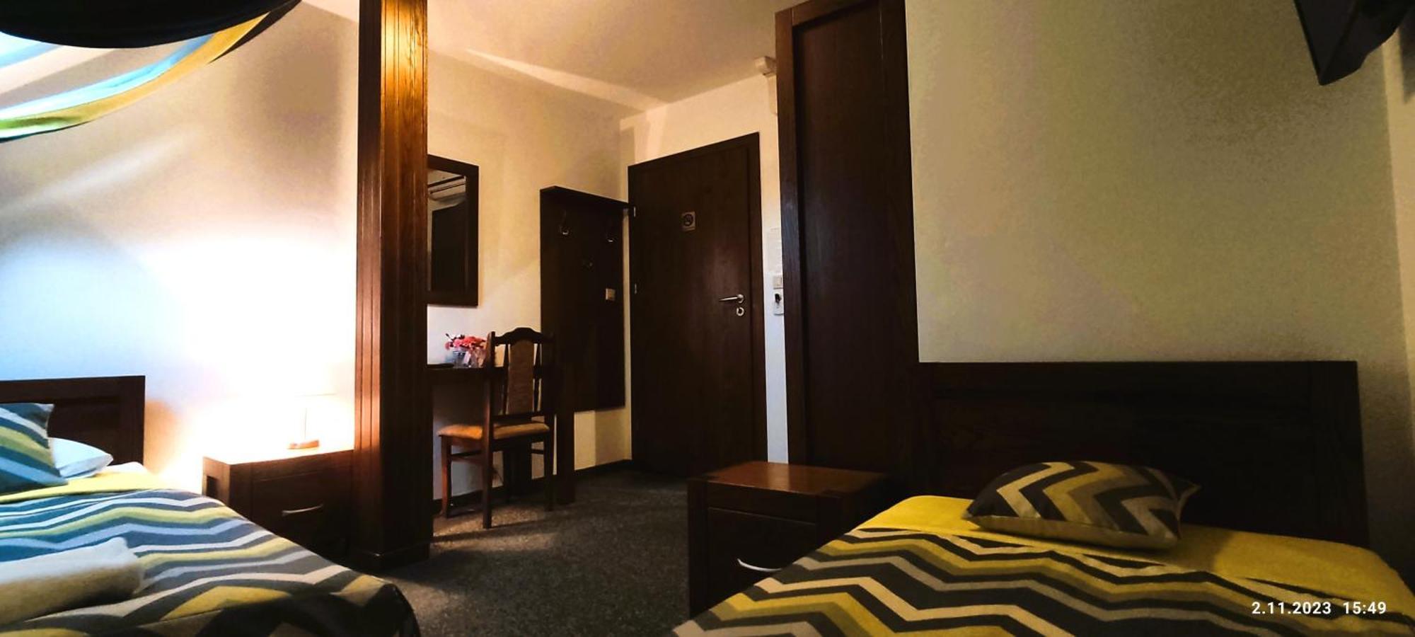 Pensjonat Emocja Leczna Extérieur photo