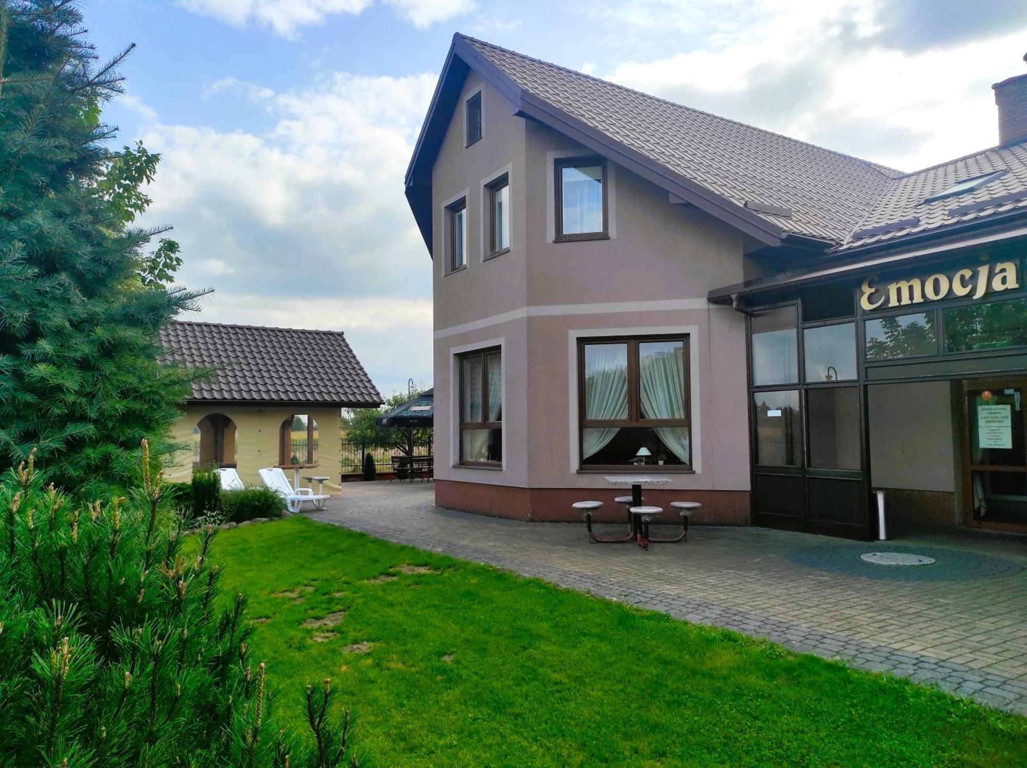 Pensjonat Emocja Leczna Extérieur photo
